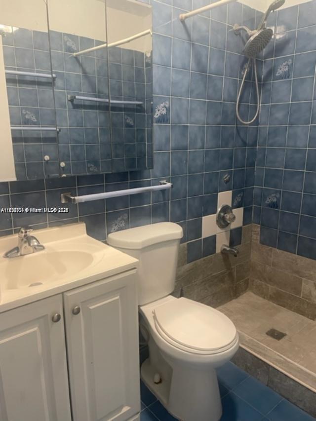 LESLIE ESTATES SEC 1 - Residential Lease