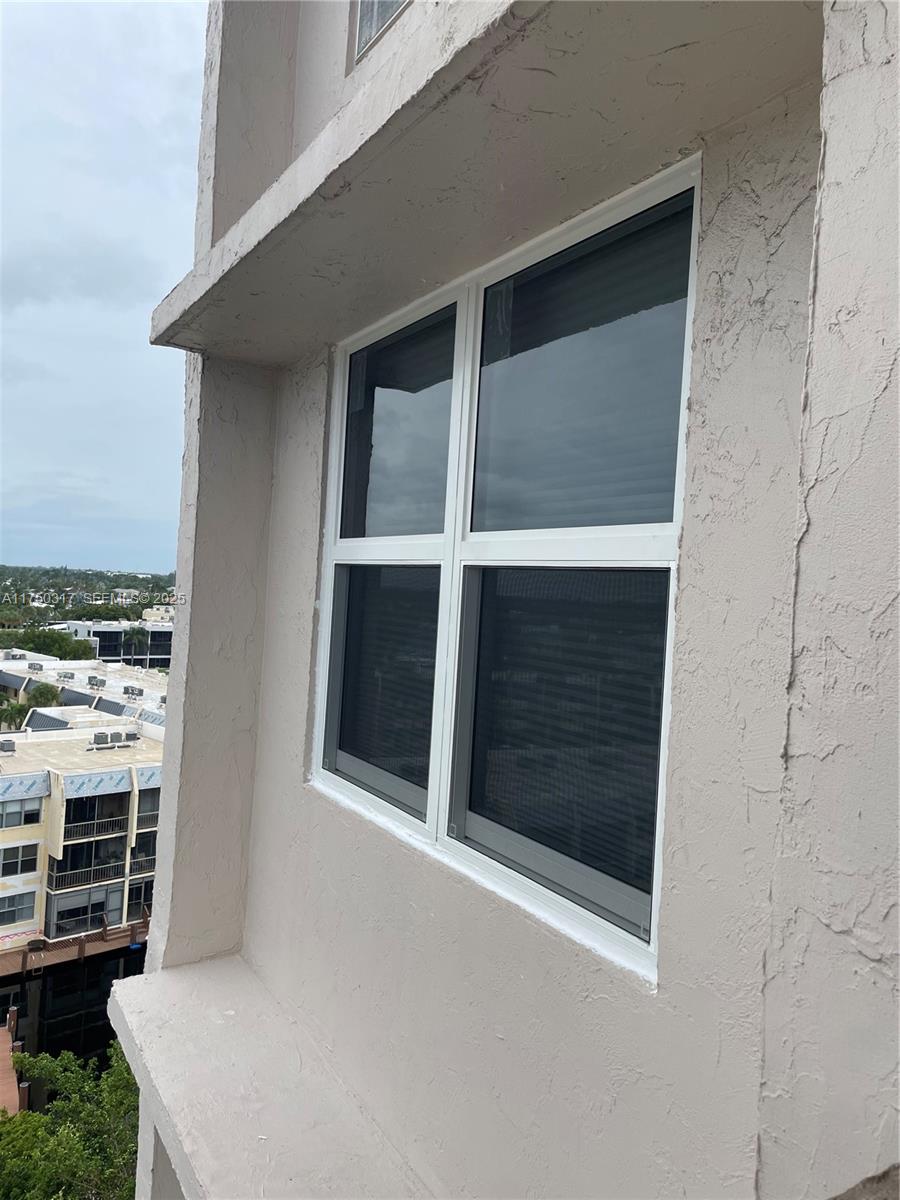 ISLAND CLUB TWO CONDO - Residential