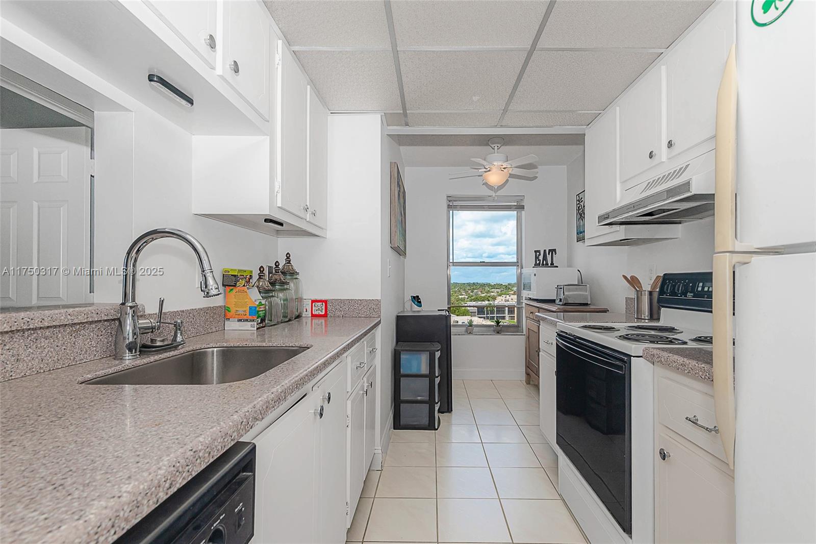 ISLAND CLUB TWO CONDO - Residential