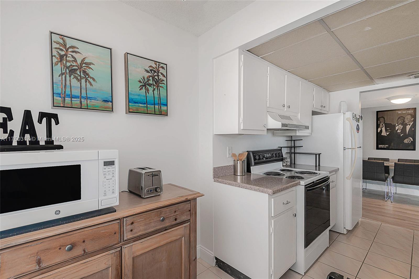 ISLAND CLUB TWO CONDO - Residential