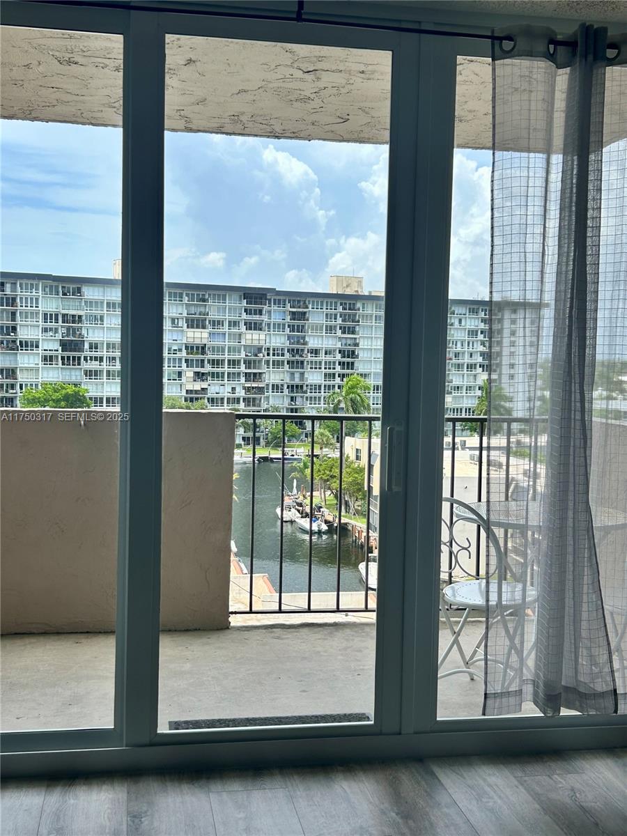 ISLAND CLUB TWO CONDO - Residential