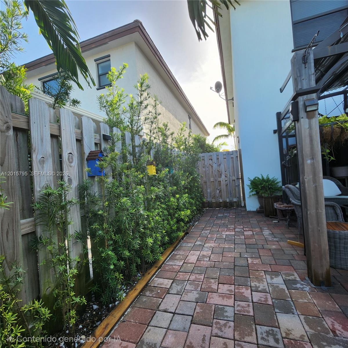 S ALLAPATTAH GARDENS - Residential