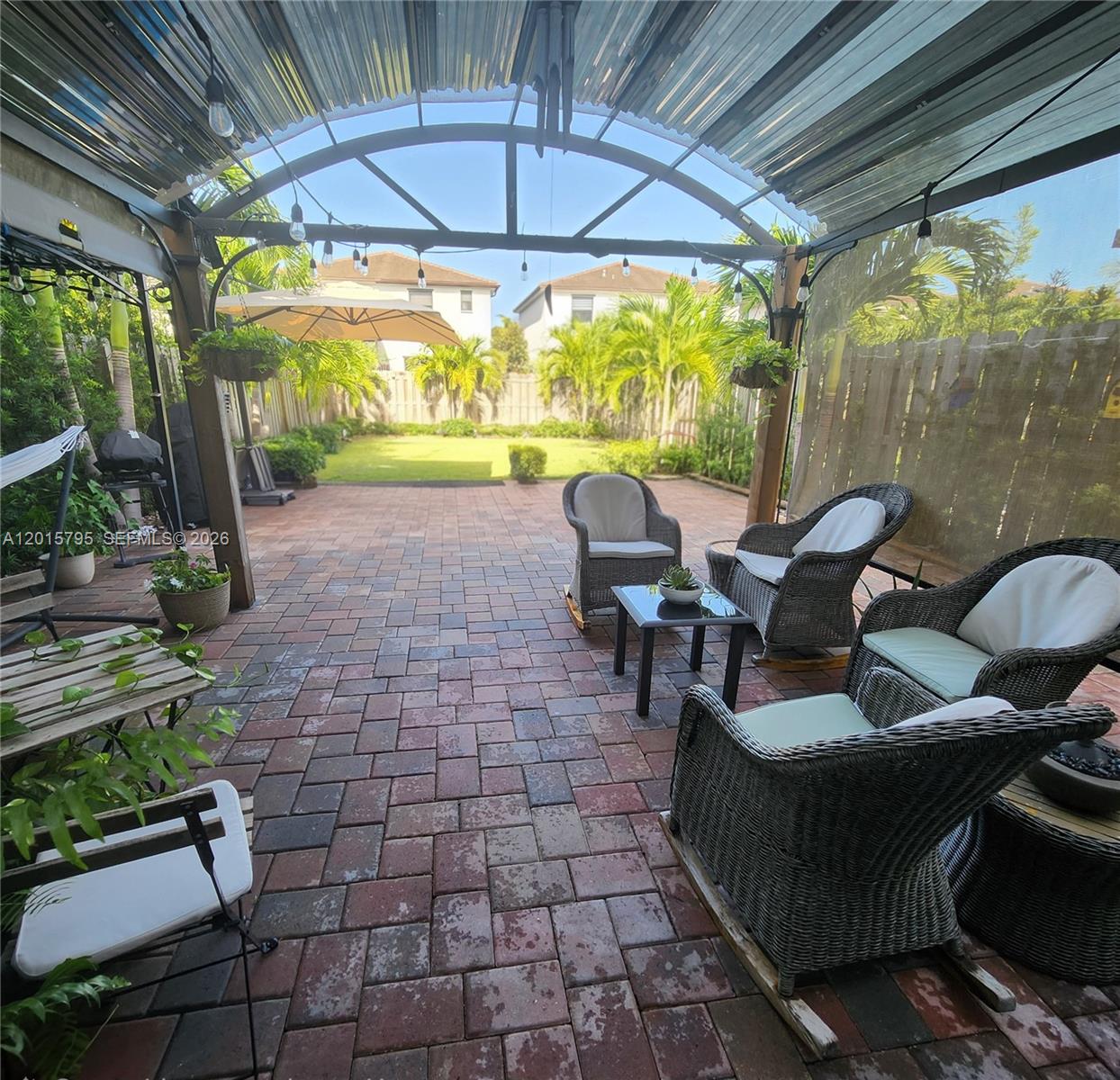 S ALLAPATTAH GARDENS - Residential