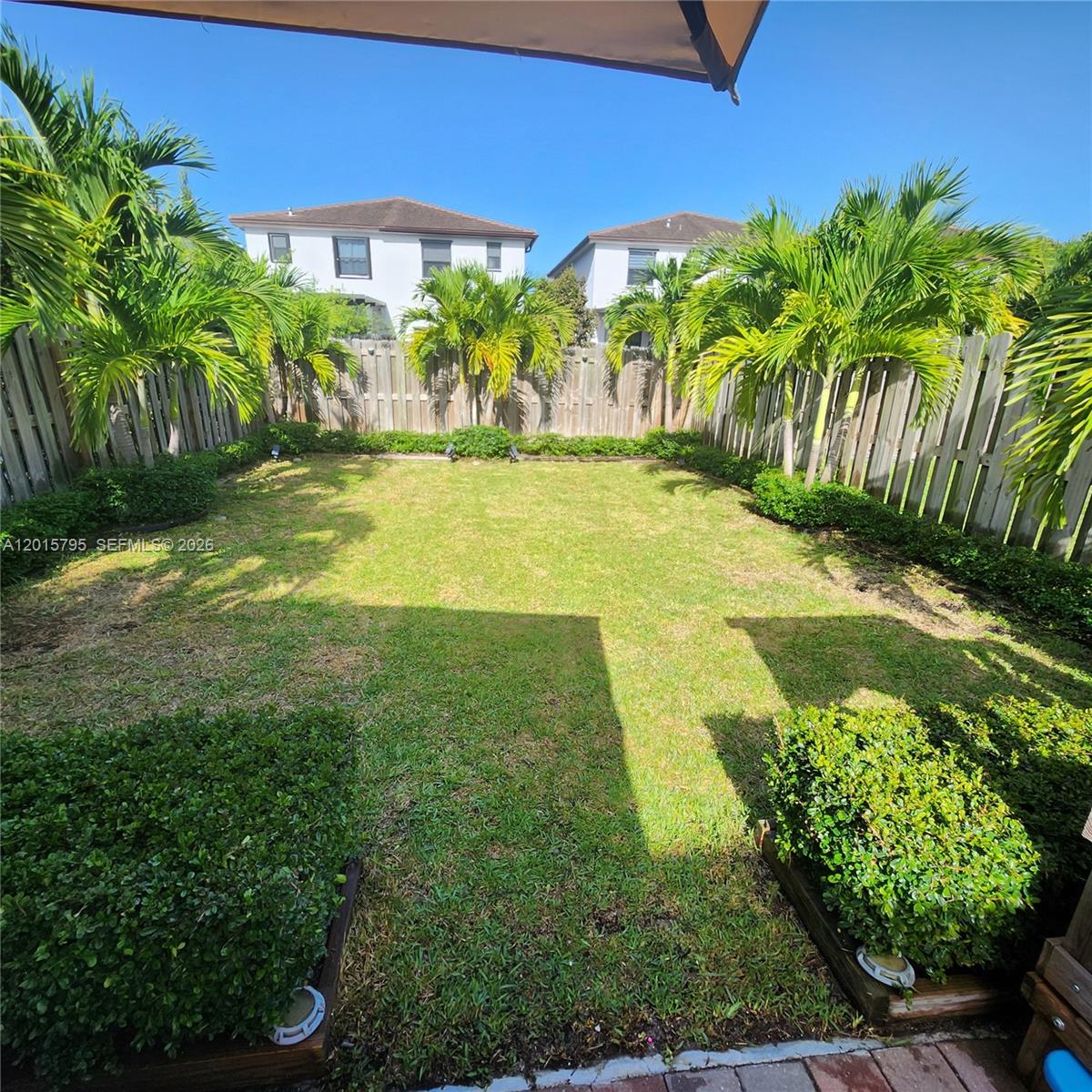 S ALLAPATTAH GARDENS - Residential