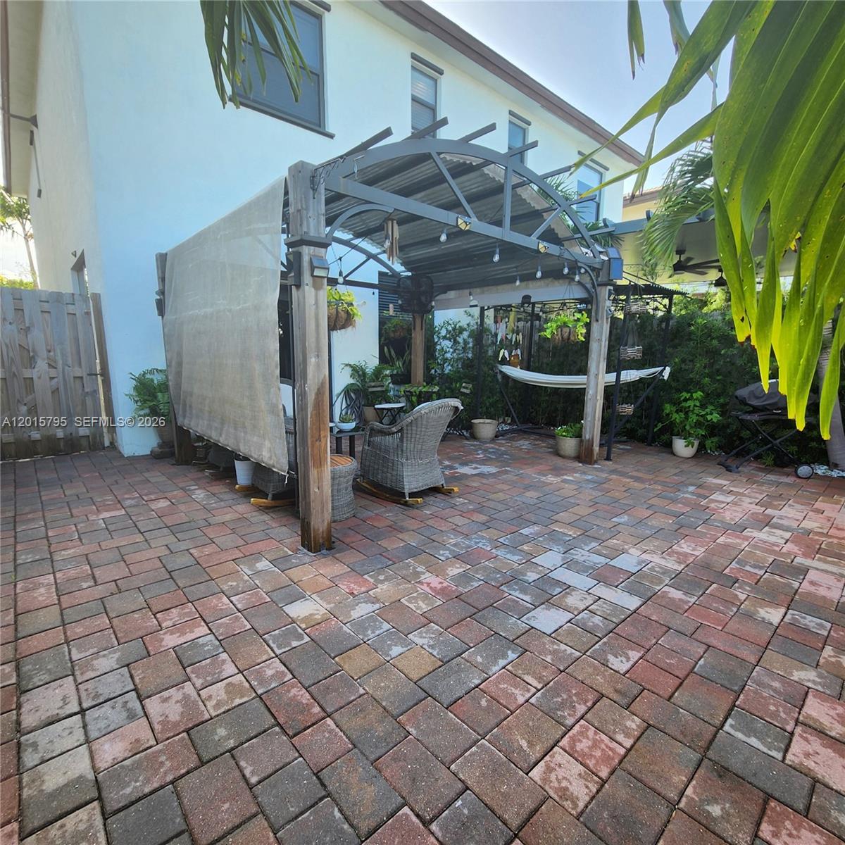 S ALLAPATTAH GARDENS - Residential