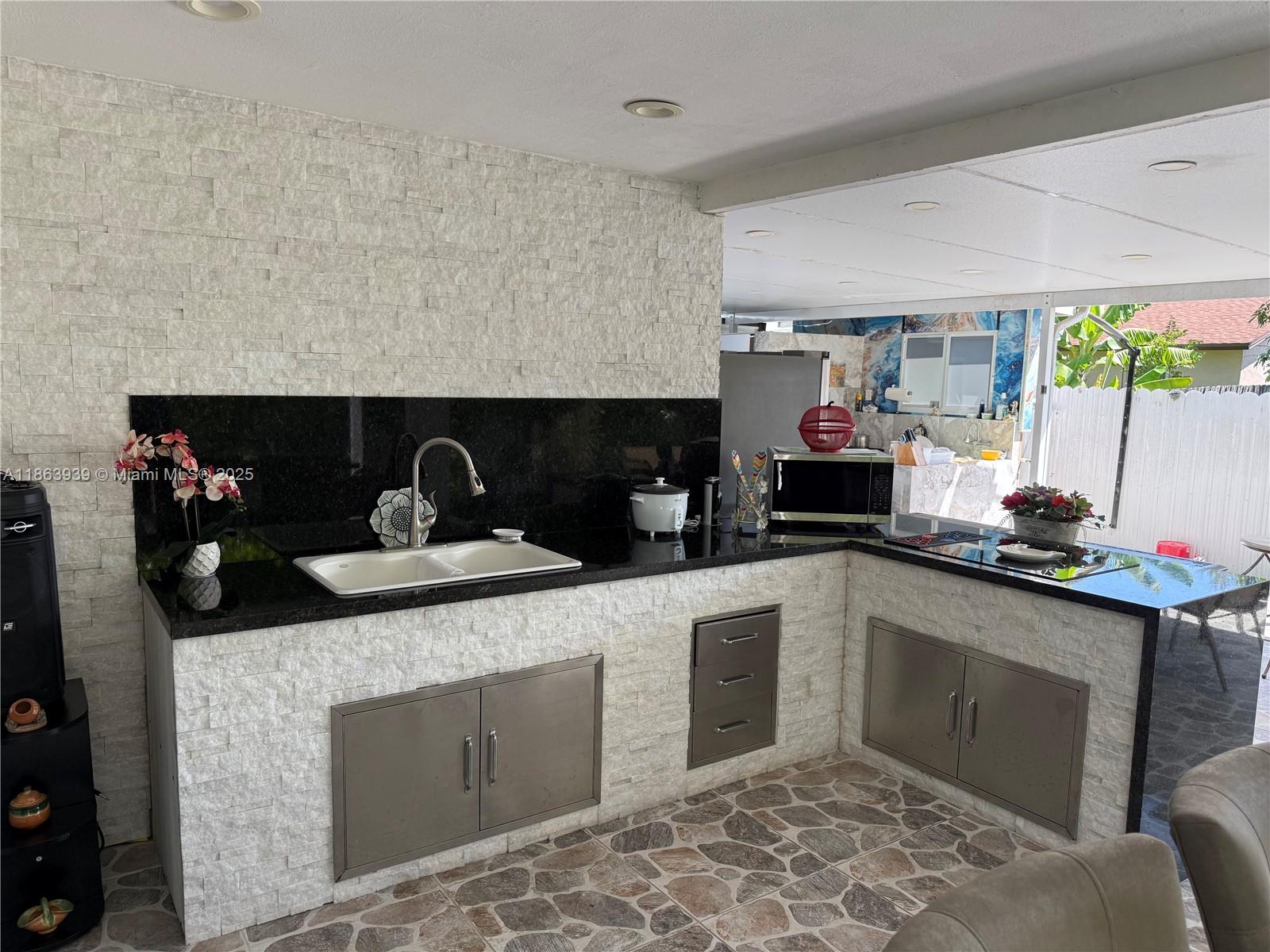 WESTWIND LAKES SEC 2 - Residential