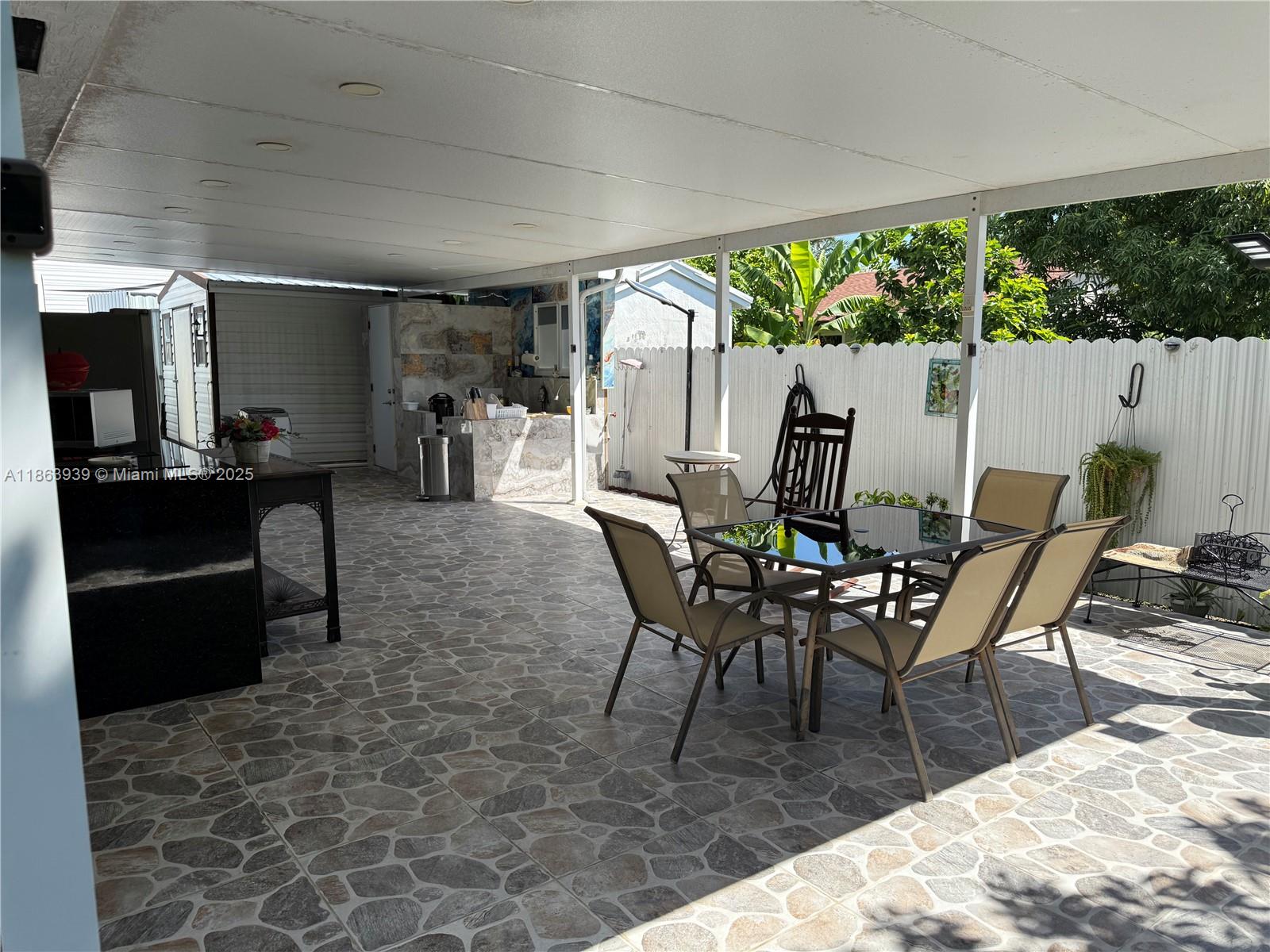 WESTWIND LAKES SEC 2 - Residential