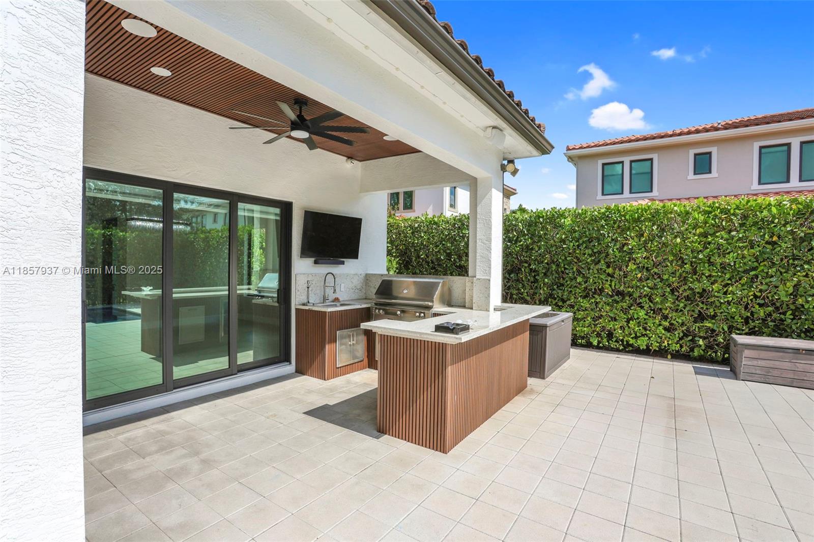 PRESERVE AT EMERALD HILLS - Residential