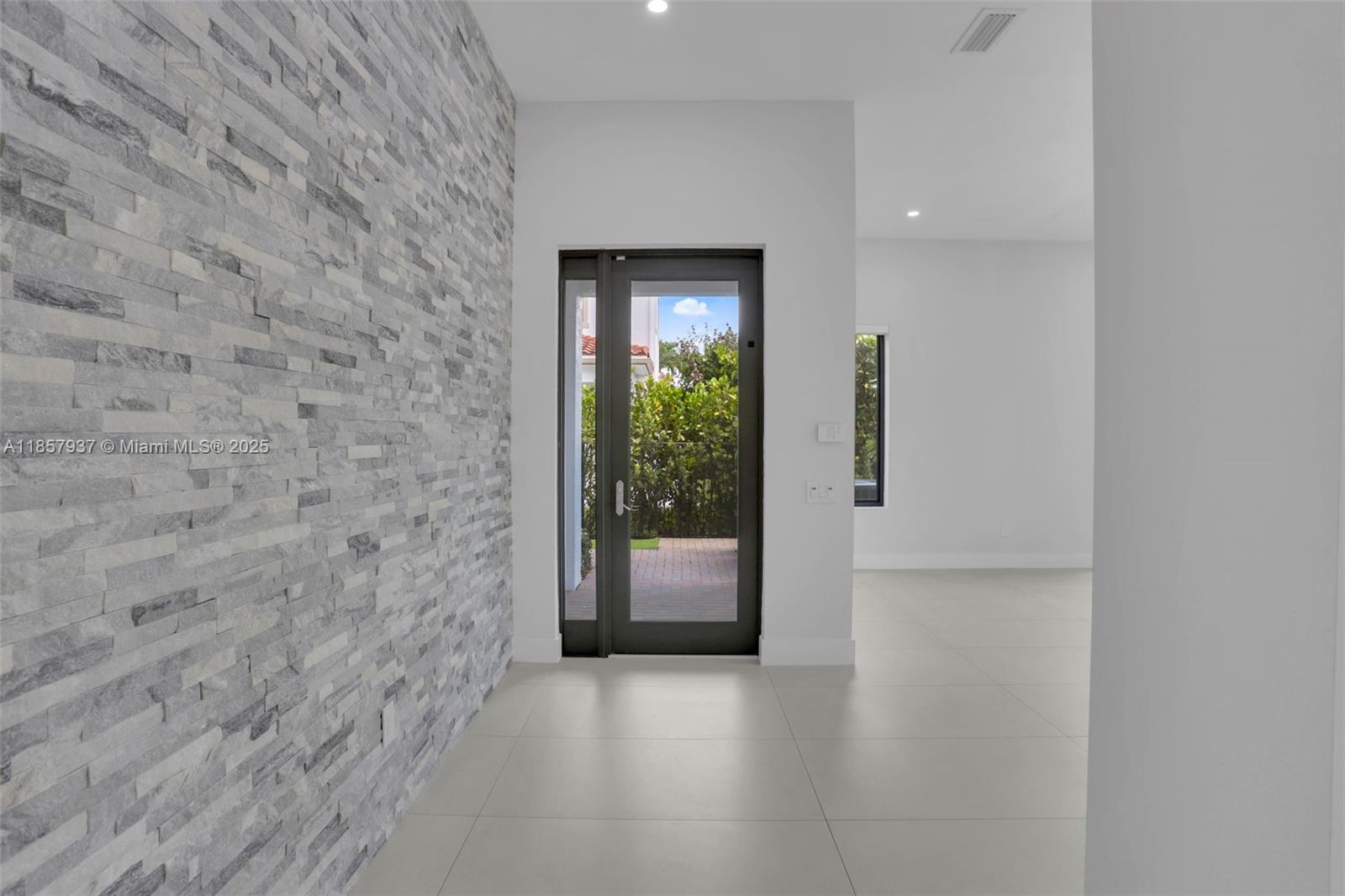 PRESERVE AT EMERALD HILLS - Residential