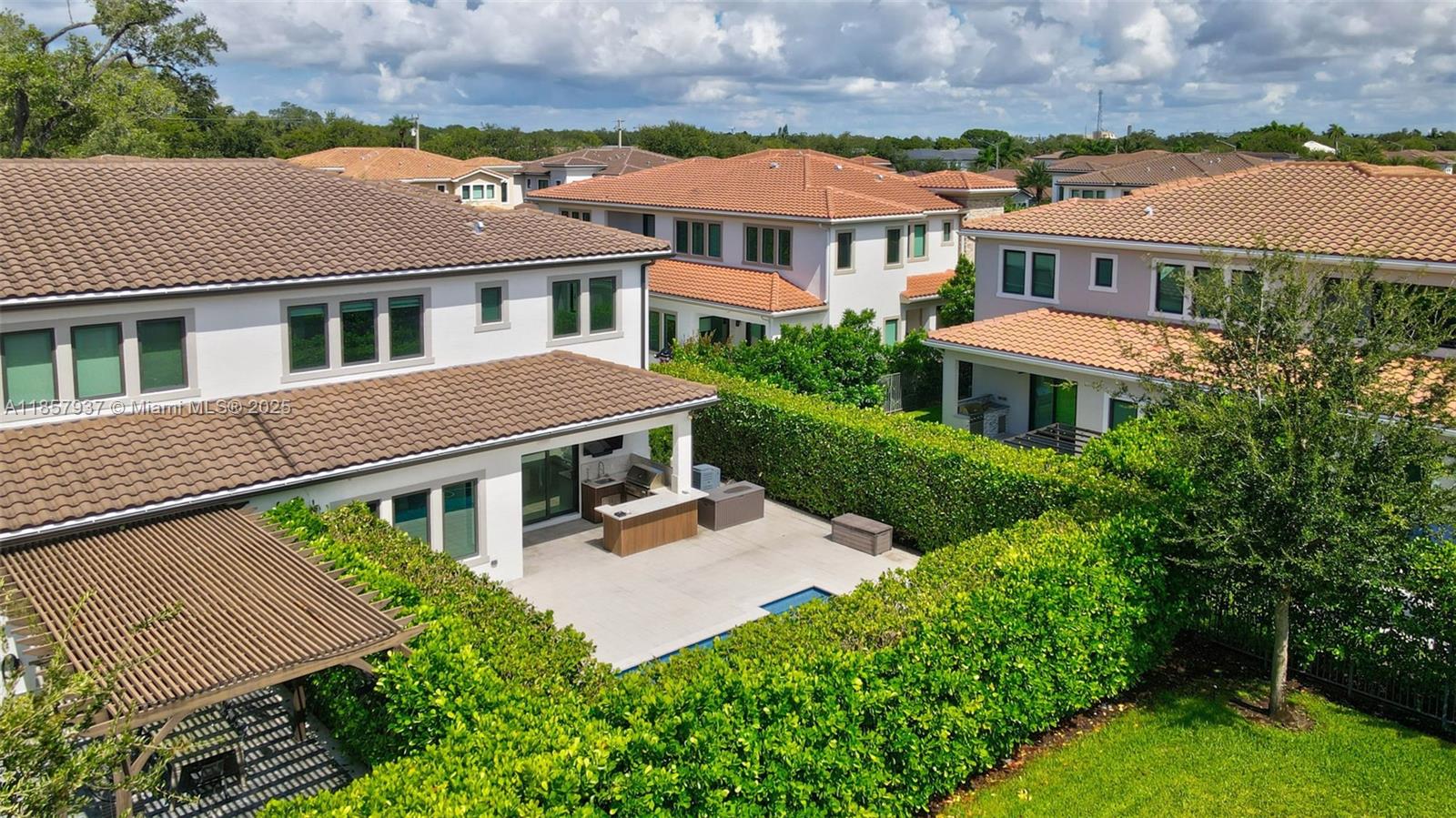 PRESERVE AT EMERALD HILLS - Residential