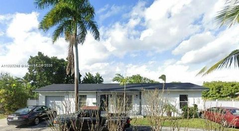 10321 Fairway Heights Blvd Miami FL 33157