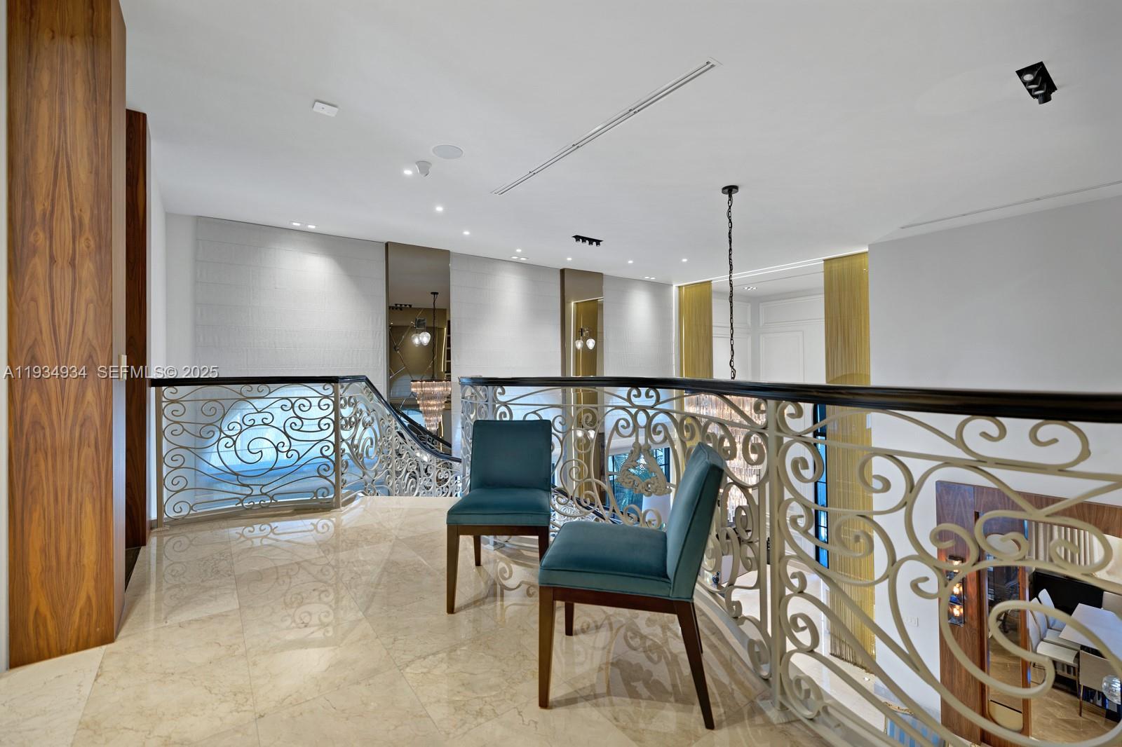 HIBISCUS ISLAND - Residential