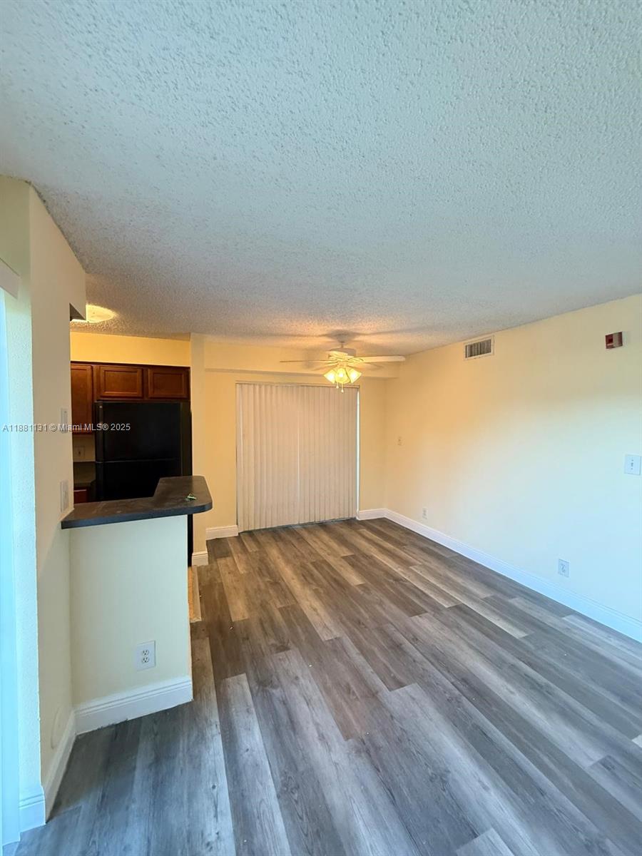 SOUTH PALM PLACE CONDO - Residential Lease