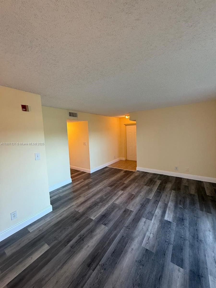 SOUTH PALM PLACE CONDO - Residential Lease