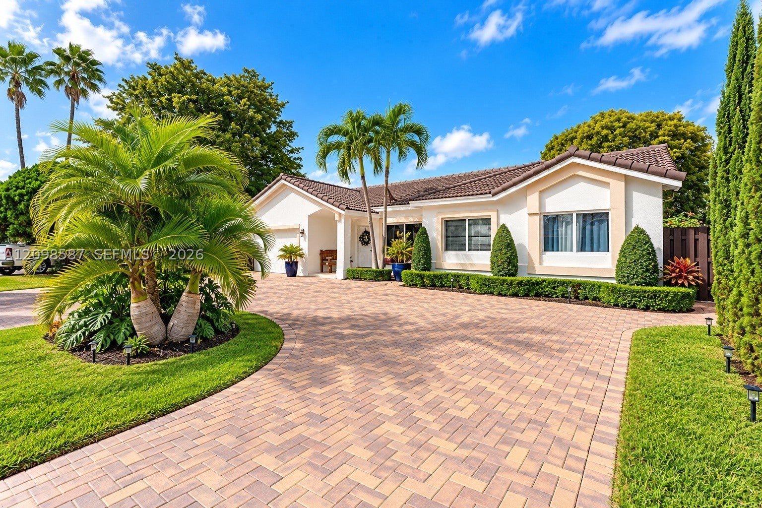15325 SW 54th Ter