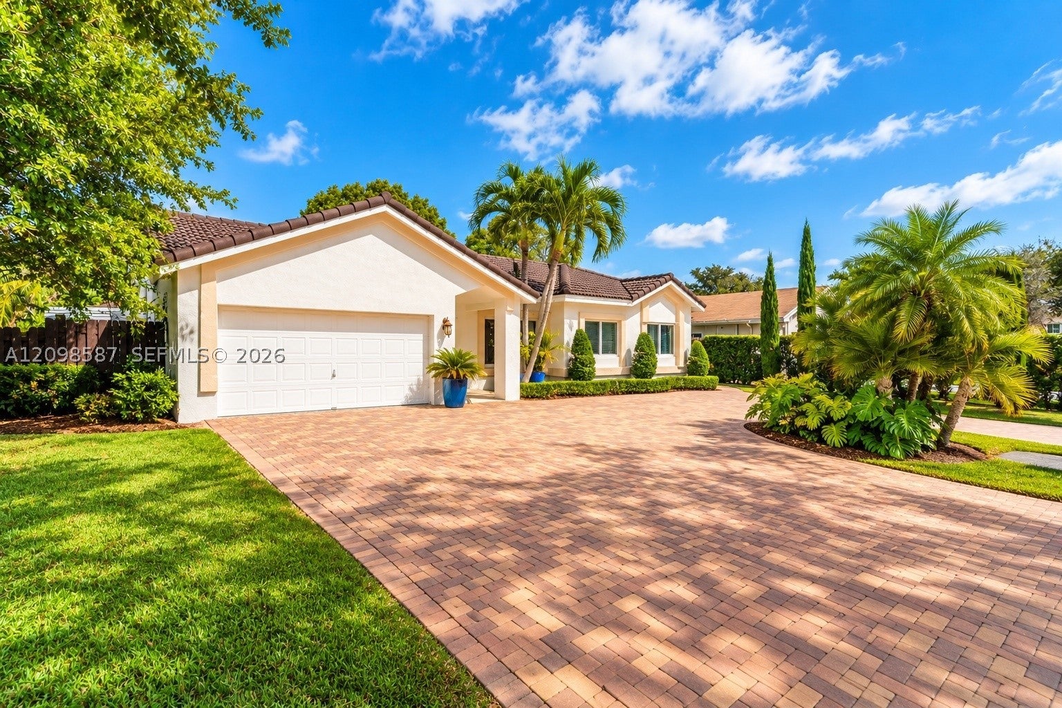 15325 SW 54th Ter