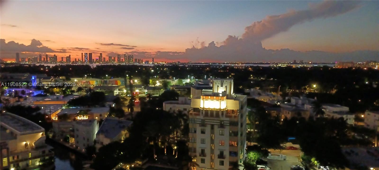 THE RIVIERA CONDO - Residential