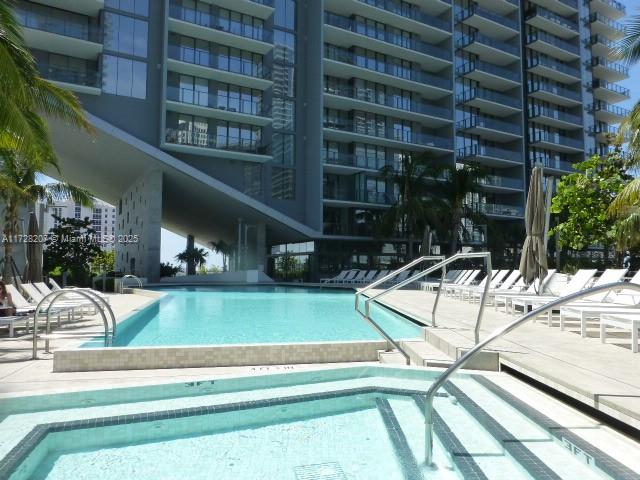 RISE CONDO - Residential Lease