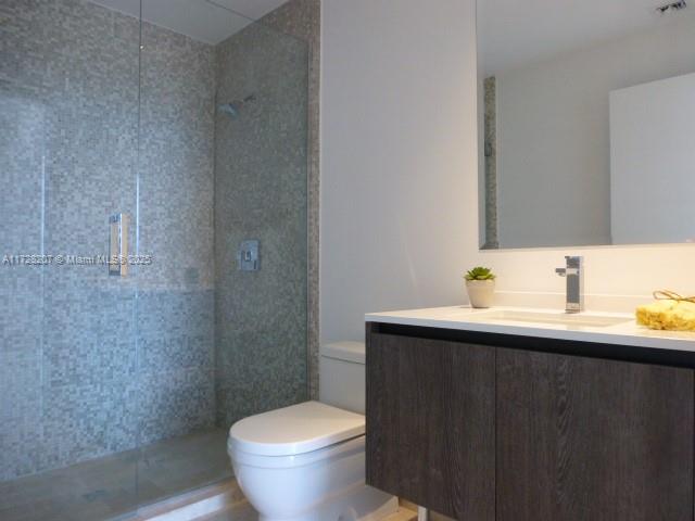 RISE CONDO - Residential Lease