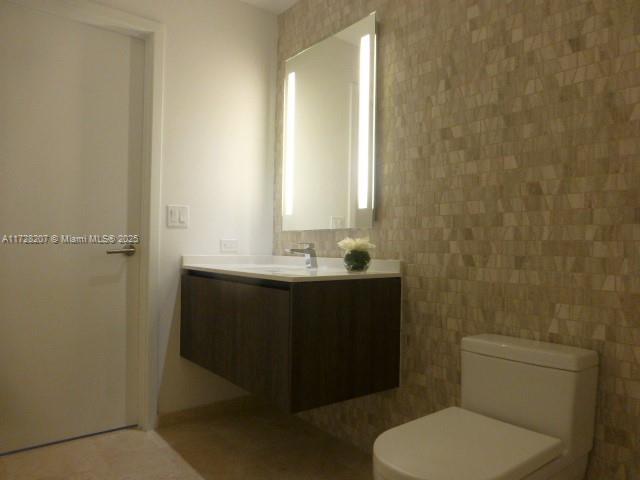 RISE CONDO - Residential Lease
