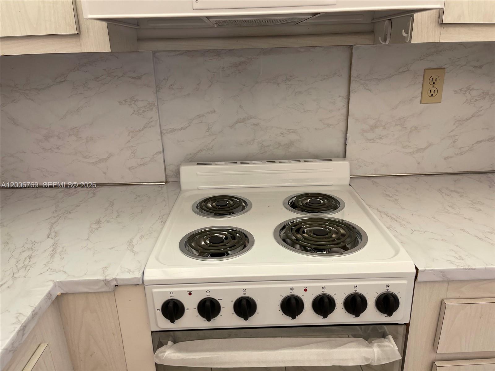 OLYMPUS CONDO PHASE - Residential