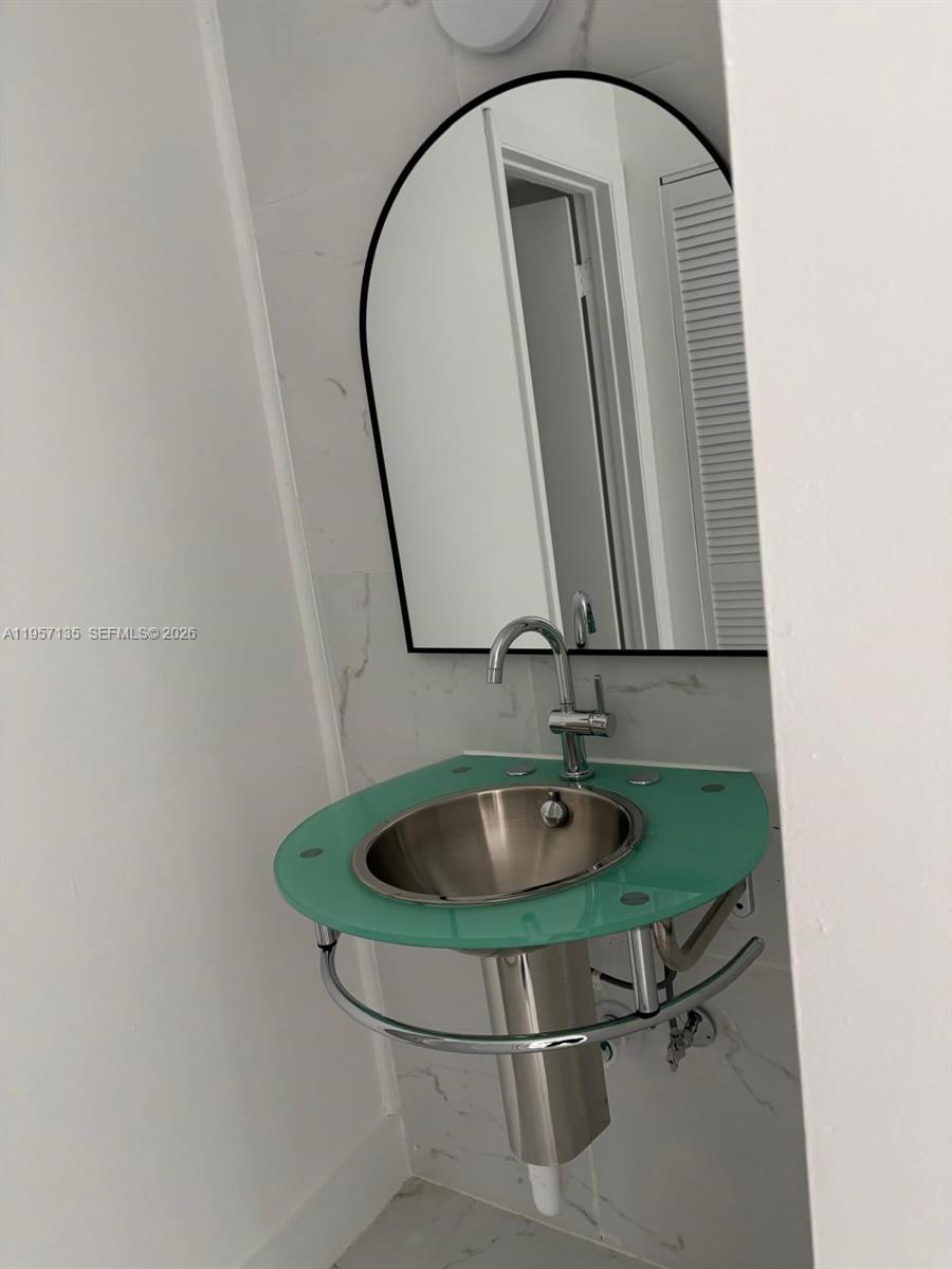 VILLA RUSTICA I CONDO - Residential