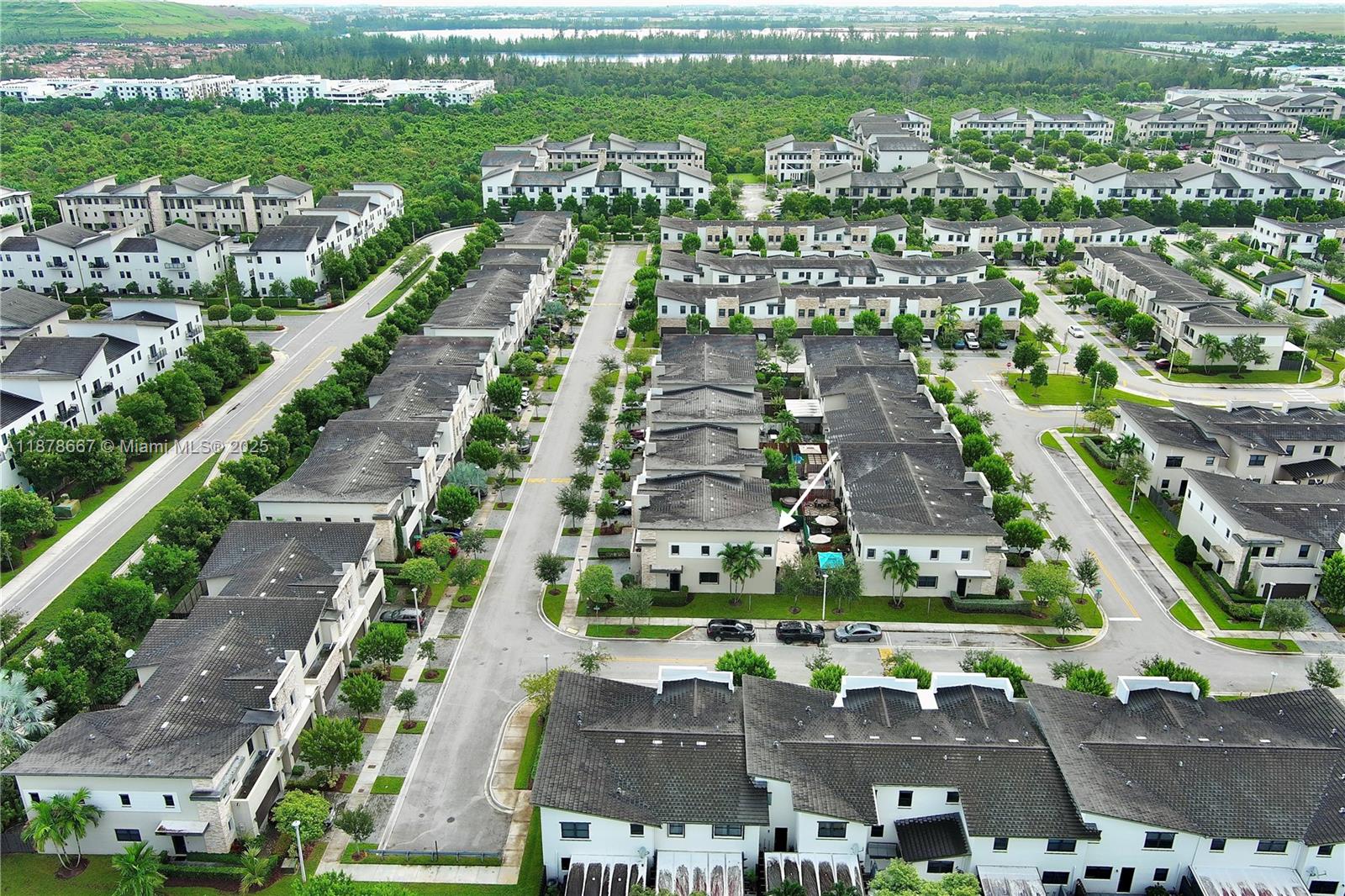 GRAND BAY SOUTH TOWNHOMES - Residential