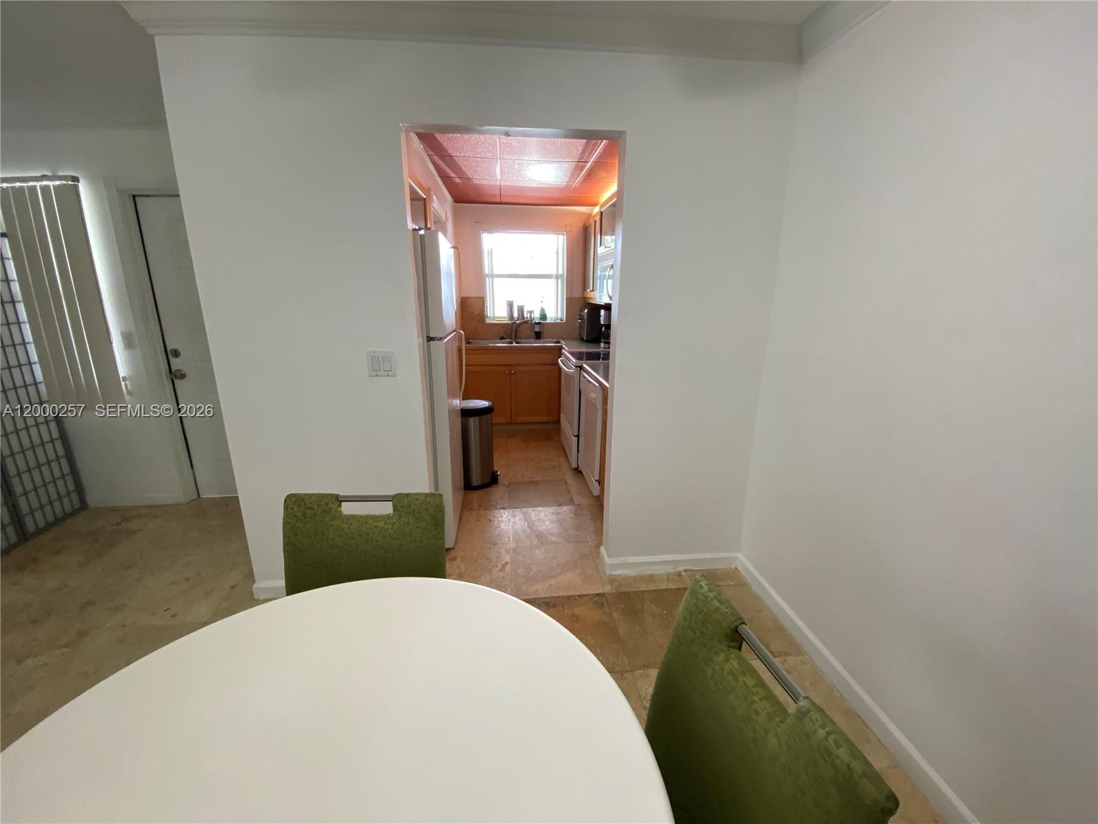 PARADISE BY THE SEA - Residential