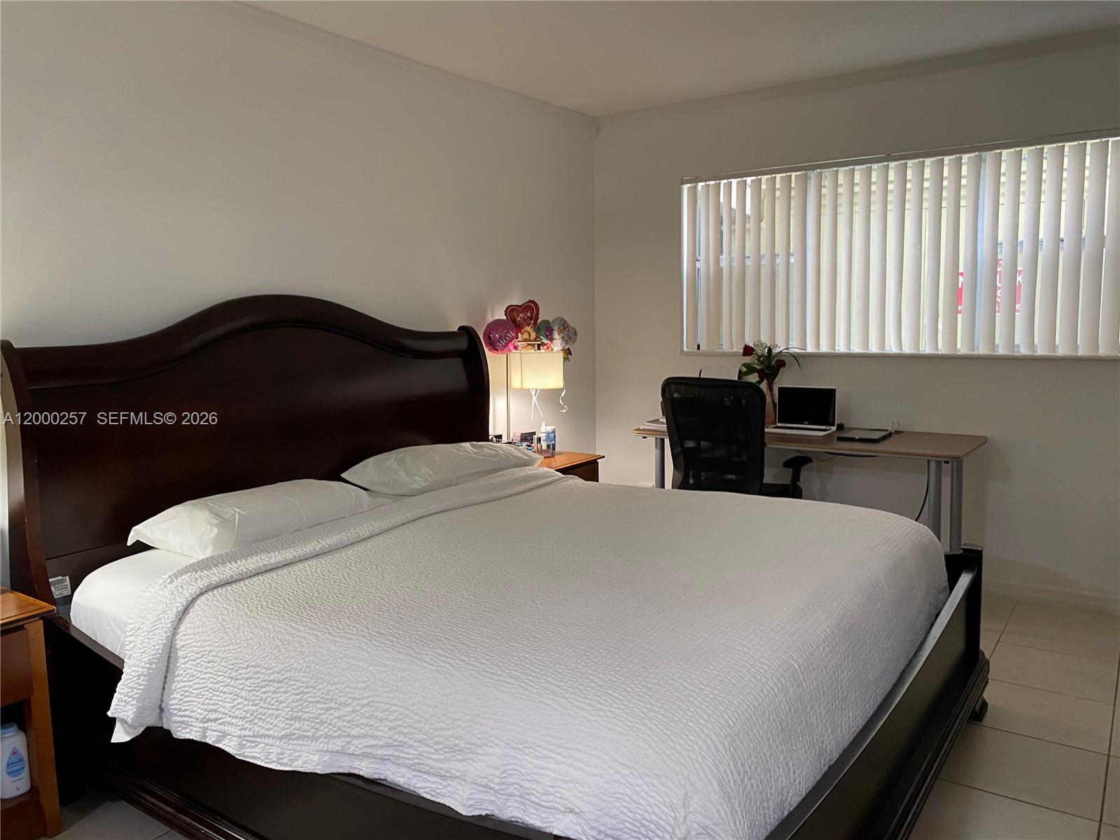 PARADISE BY THE SEA - Residential