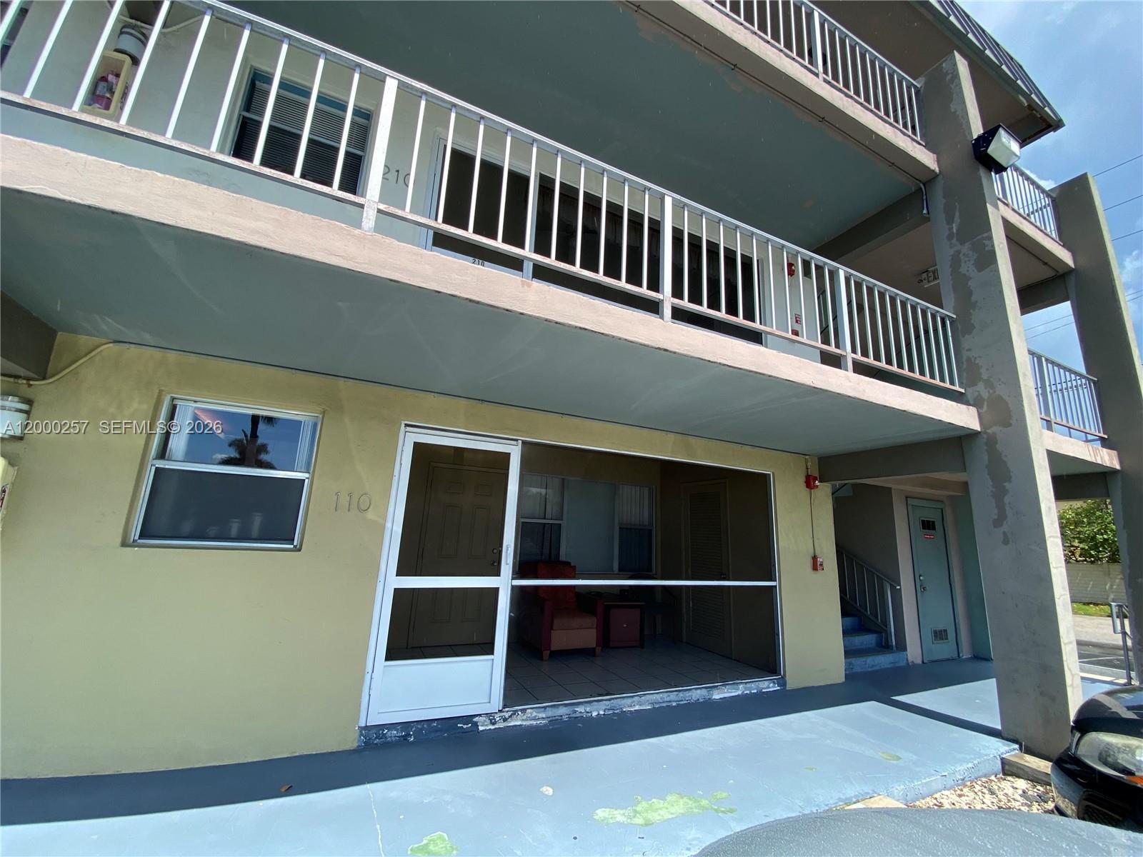 PARADISE BY THE SEA - Residential