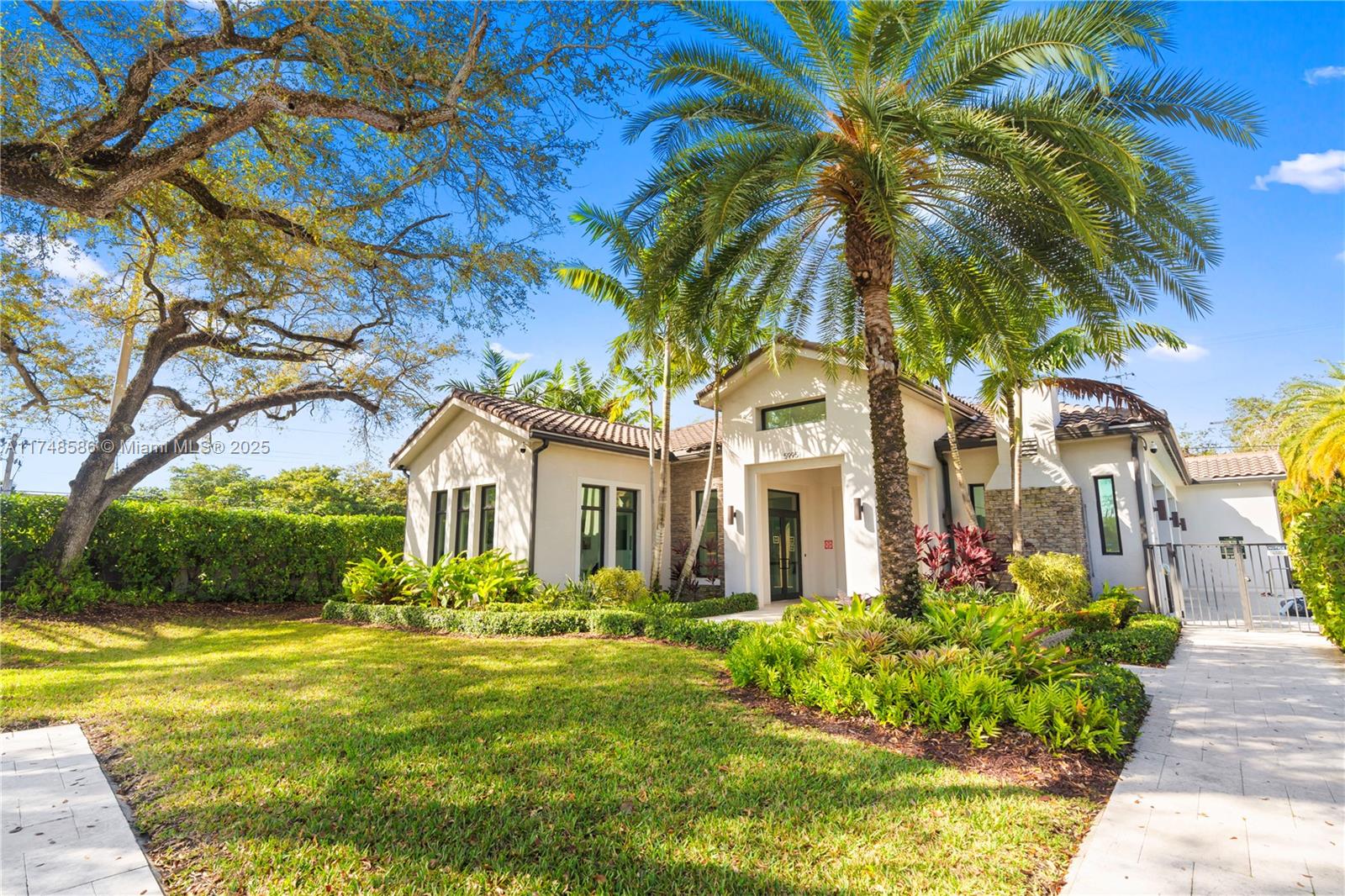 PRESERVE AT EMERALD HILLS - Residential