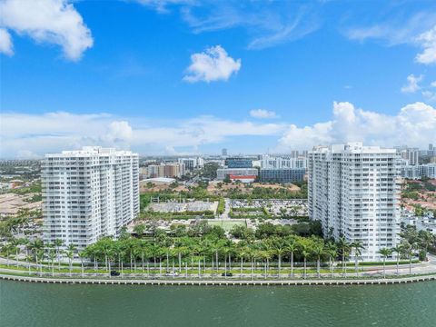 A home in Aventura