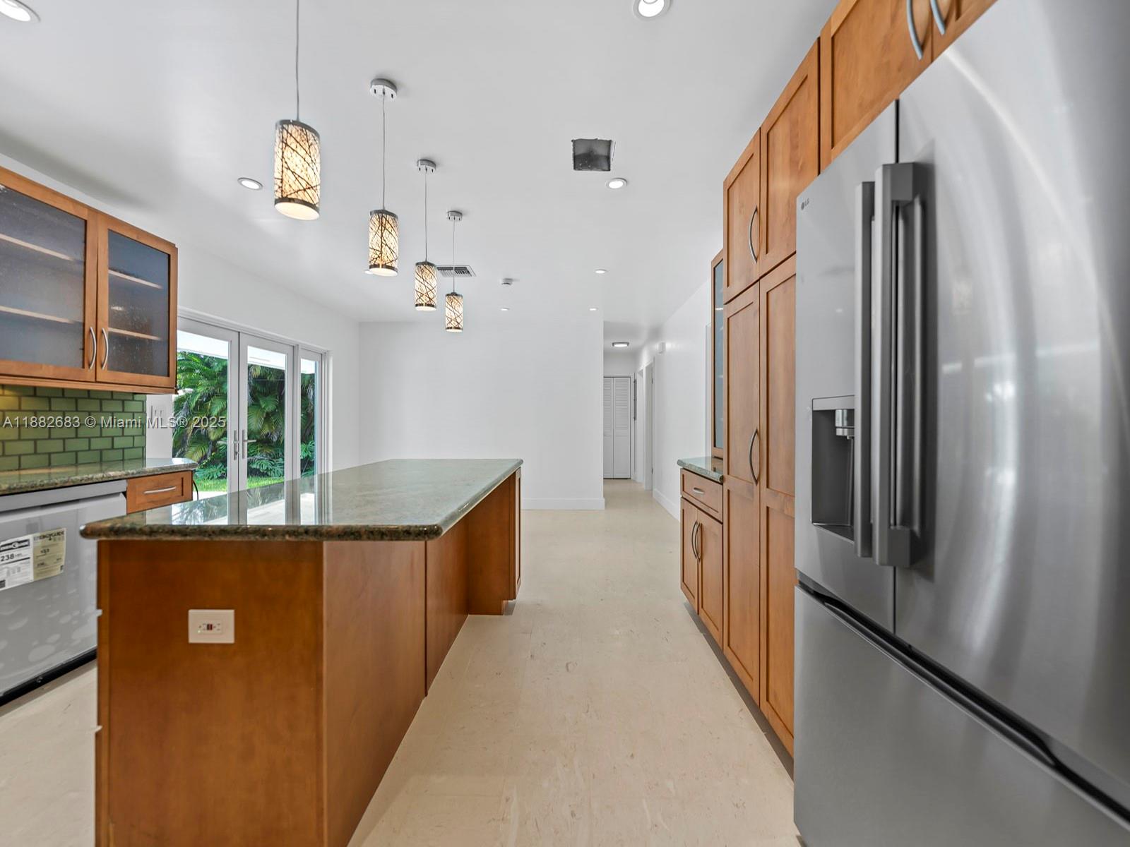 MALBROOK - Residential Lease