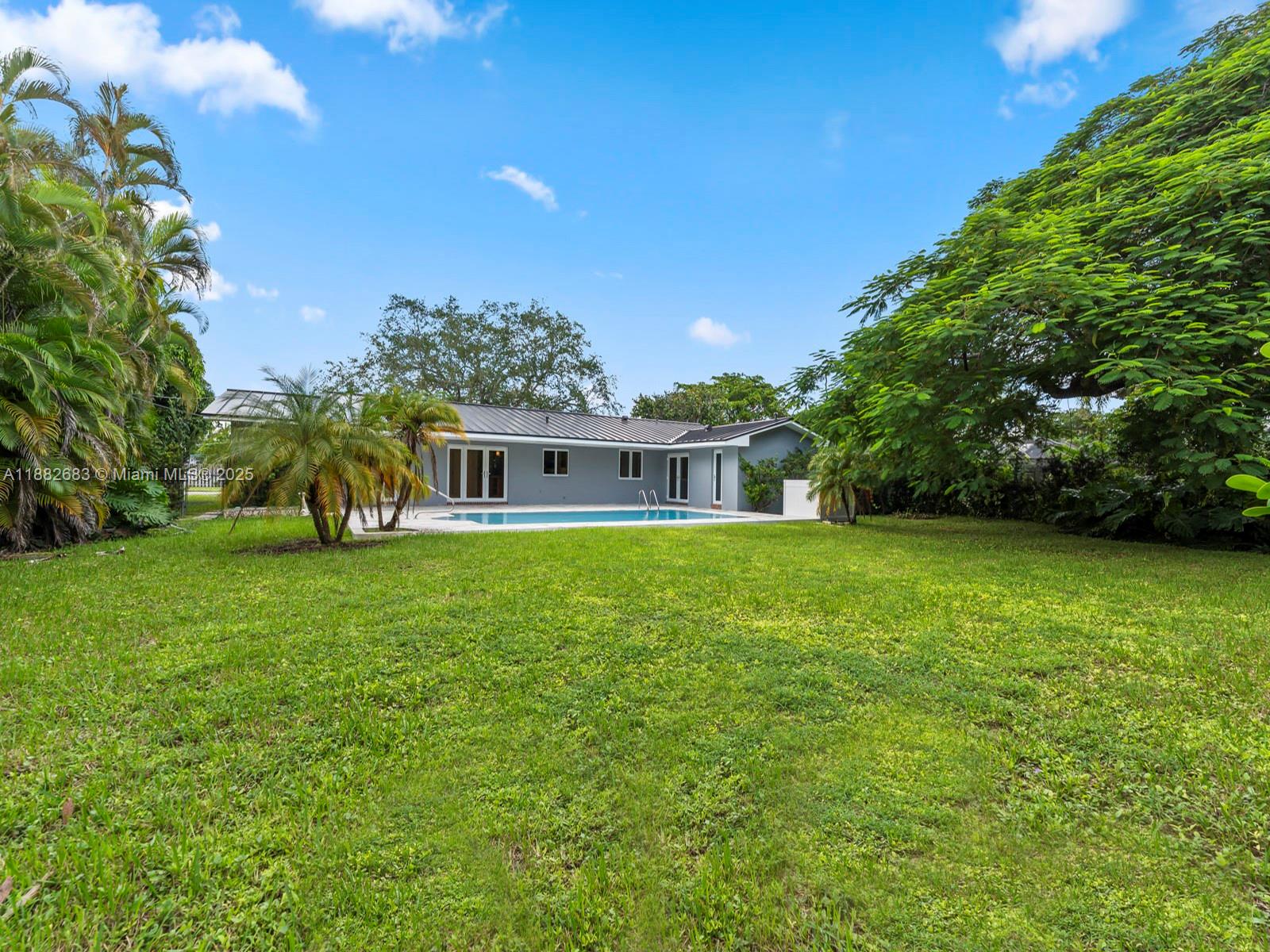 MALBROOK - Residential Lease