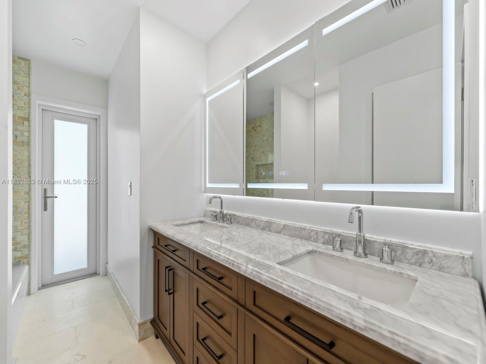 MALBROOK - Residential Lease