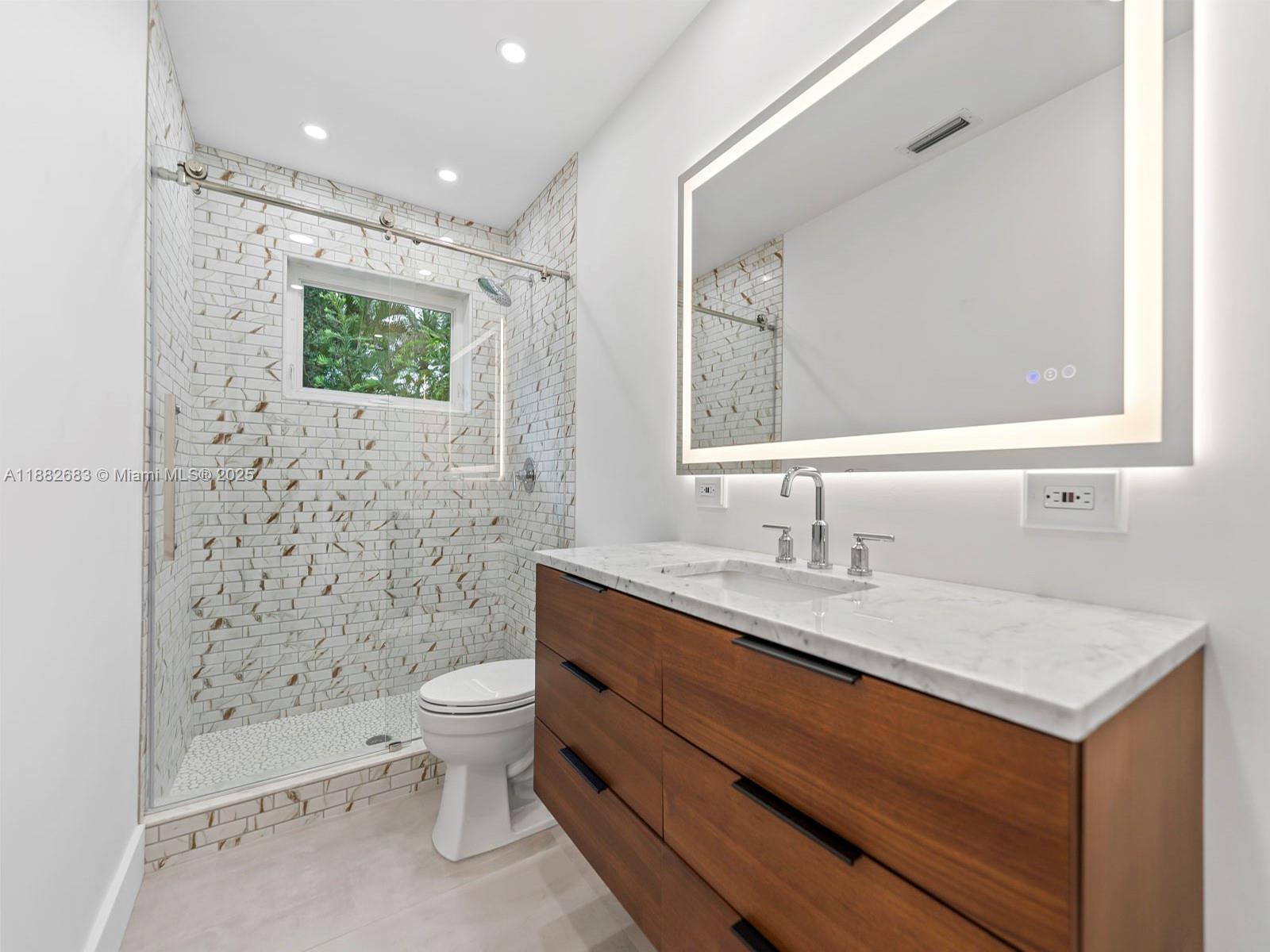 MALBROOK - Residential Lease