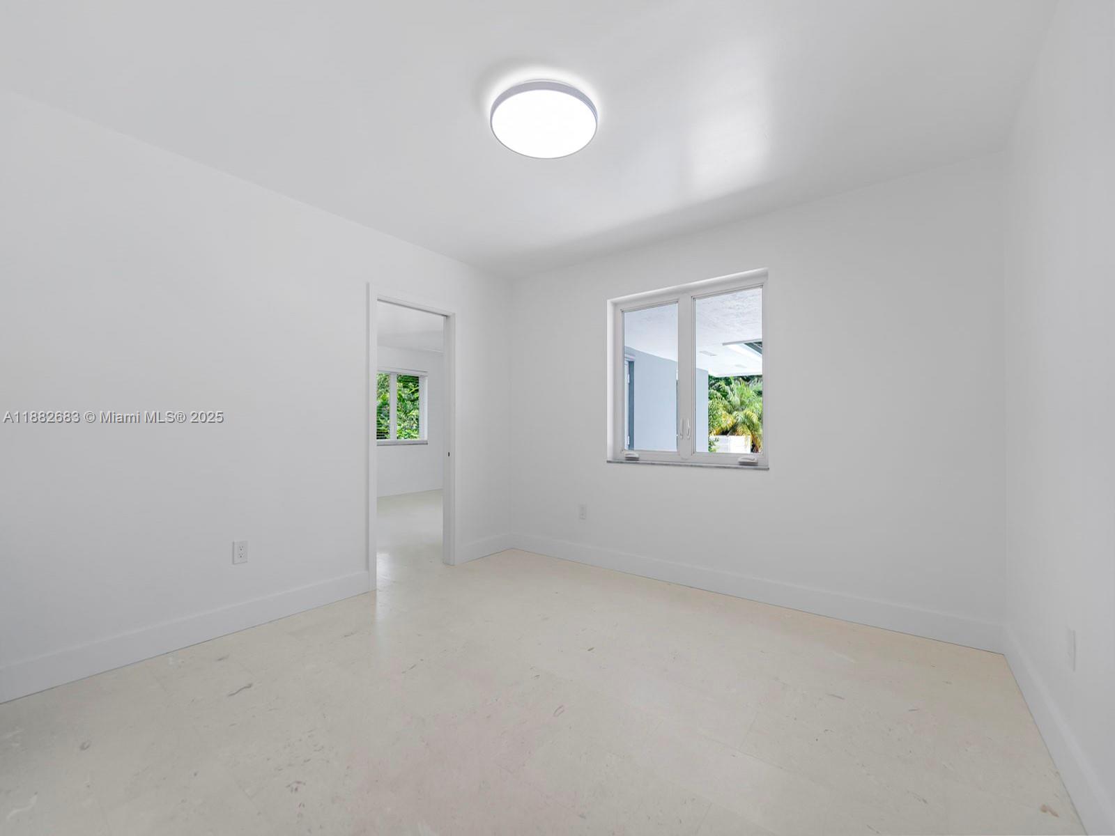 MALBROOK - Residential Lease