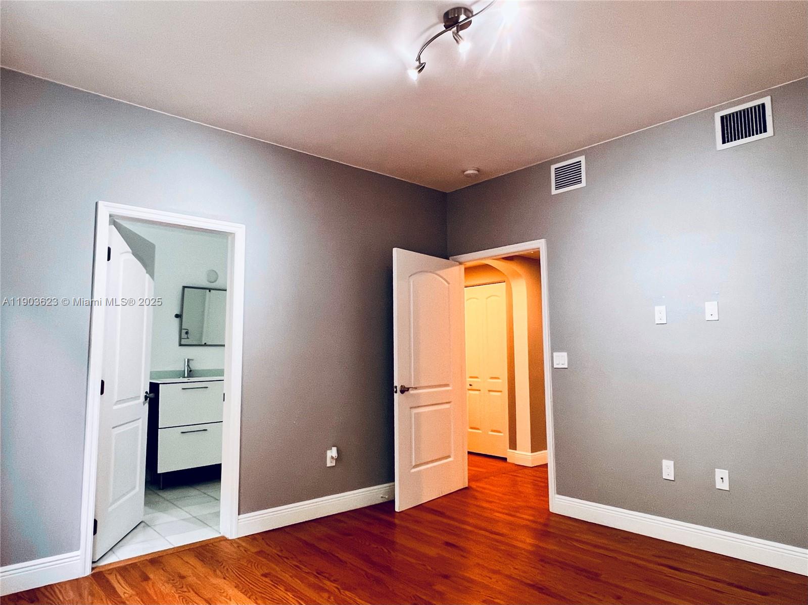 C GAB DOUGLAS SEC - Residential Lease