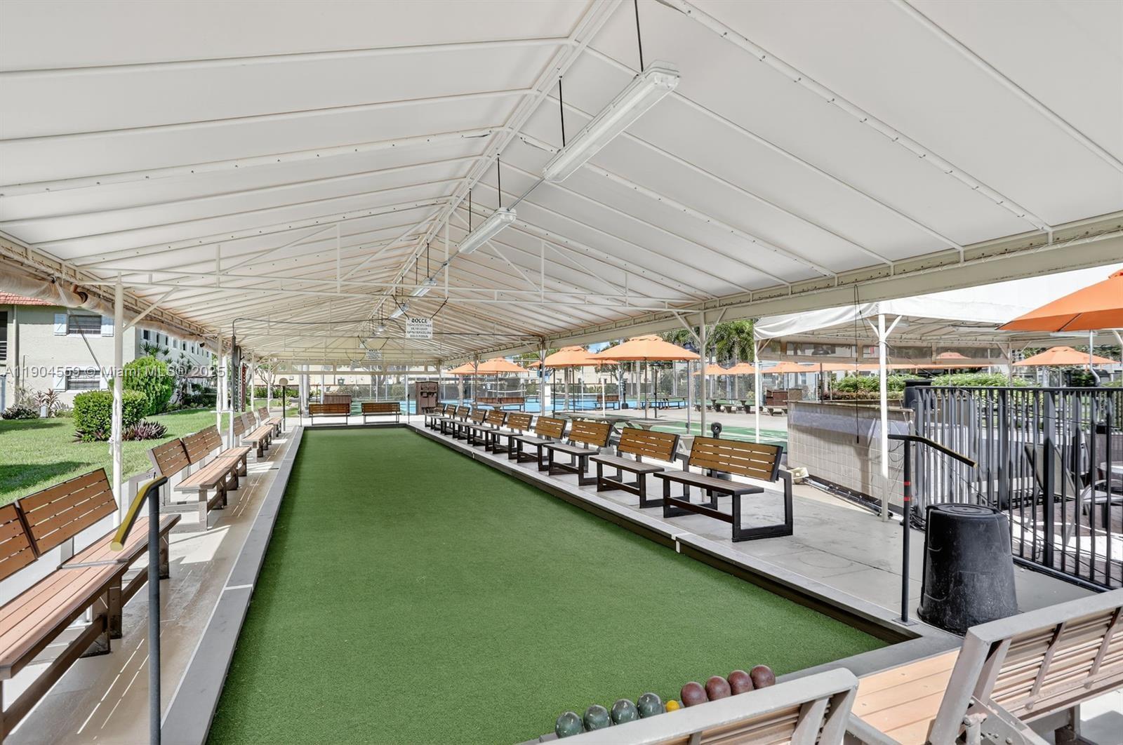 MEADOWS CONDO - Residential