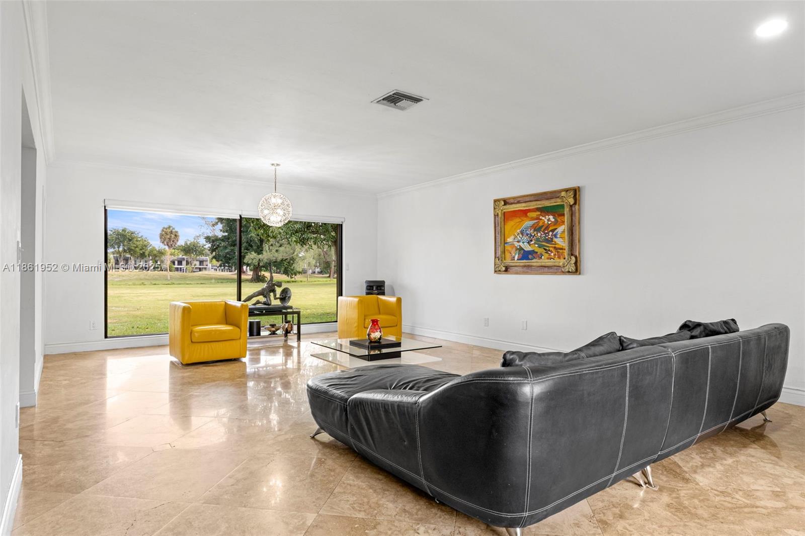 COUNTRY CLUB OF MIAMI EST - Residential