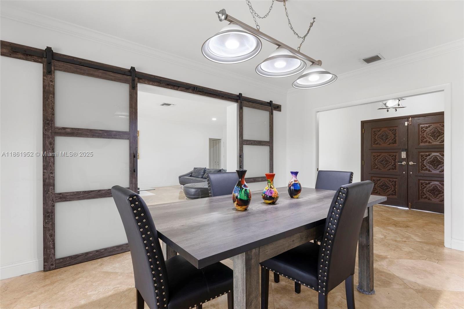 COUNTRY CLUB OF MIAMI EST - Residential