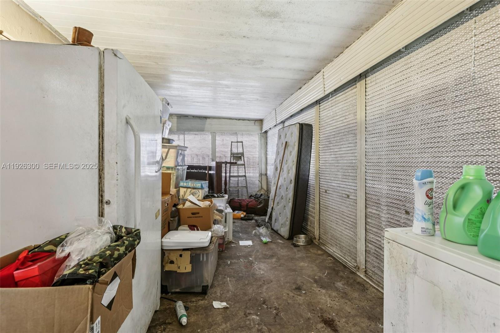 BUNCHE PARK - Residential