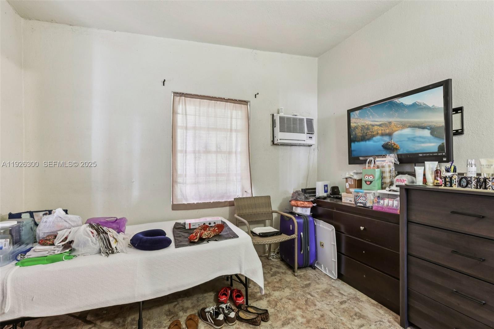 BUNCHE PARK - Residential