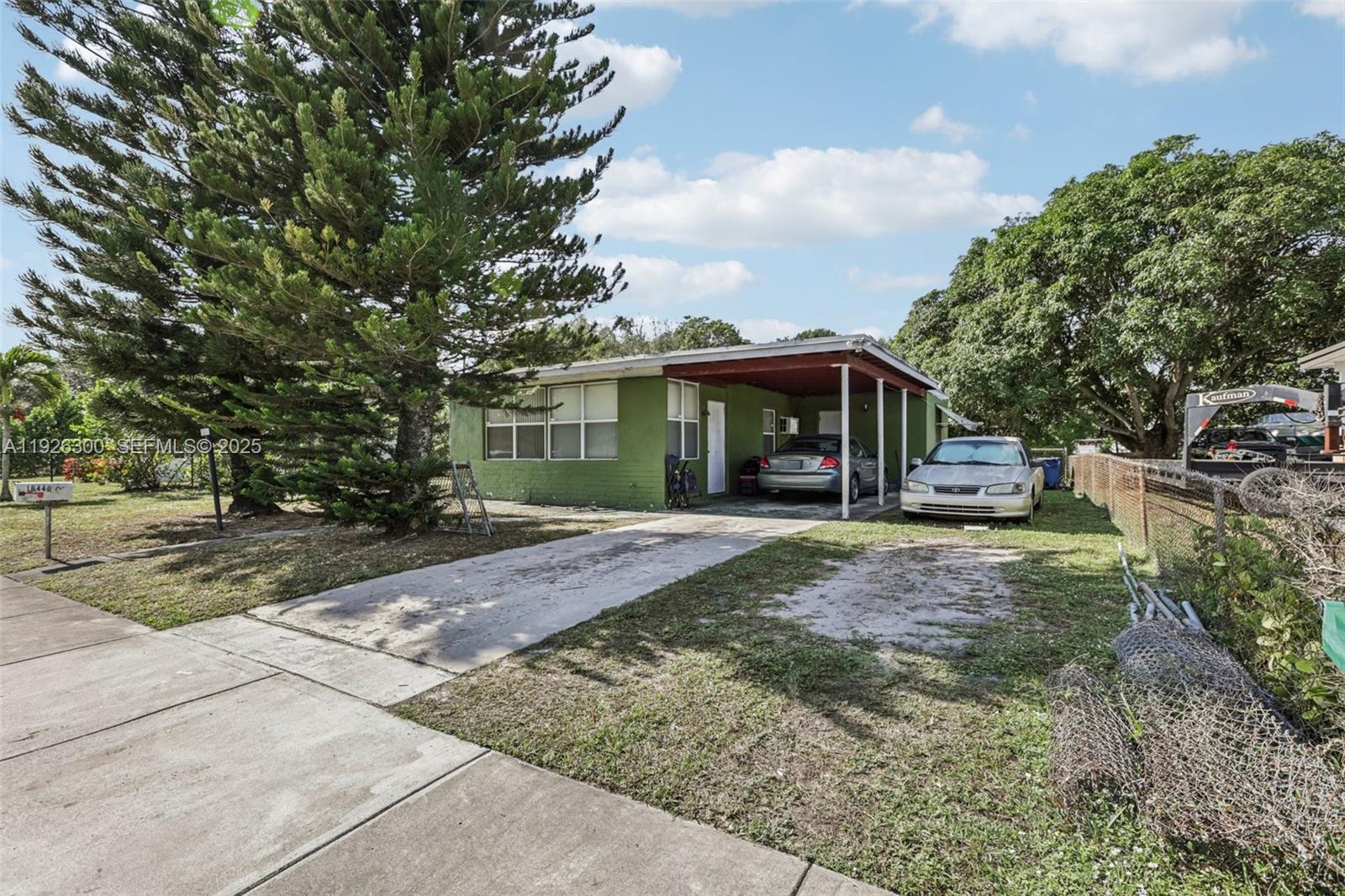 BUNCHE PARK - Residential