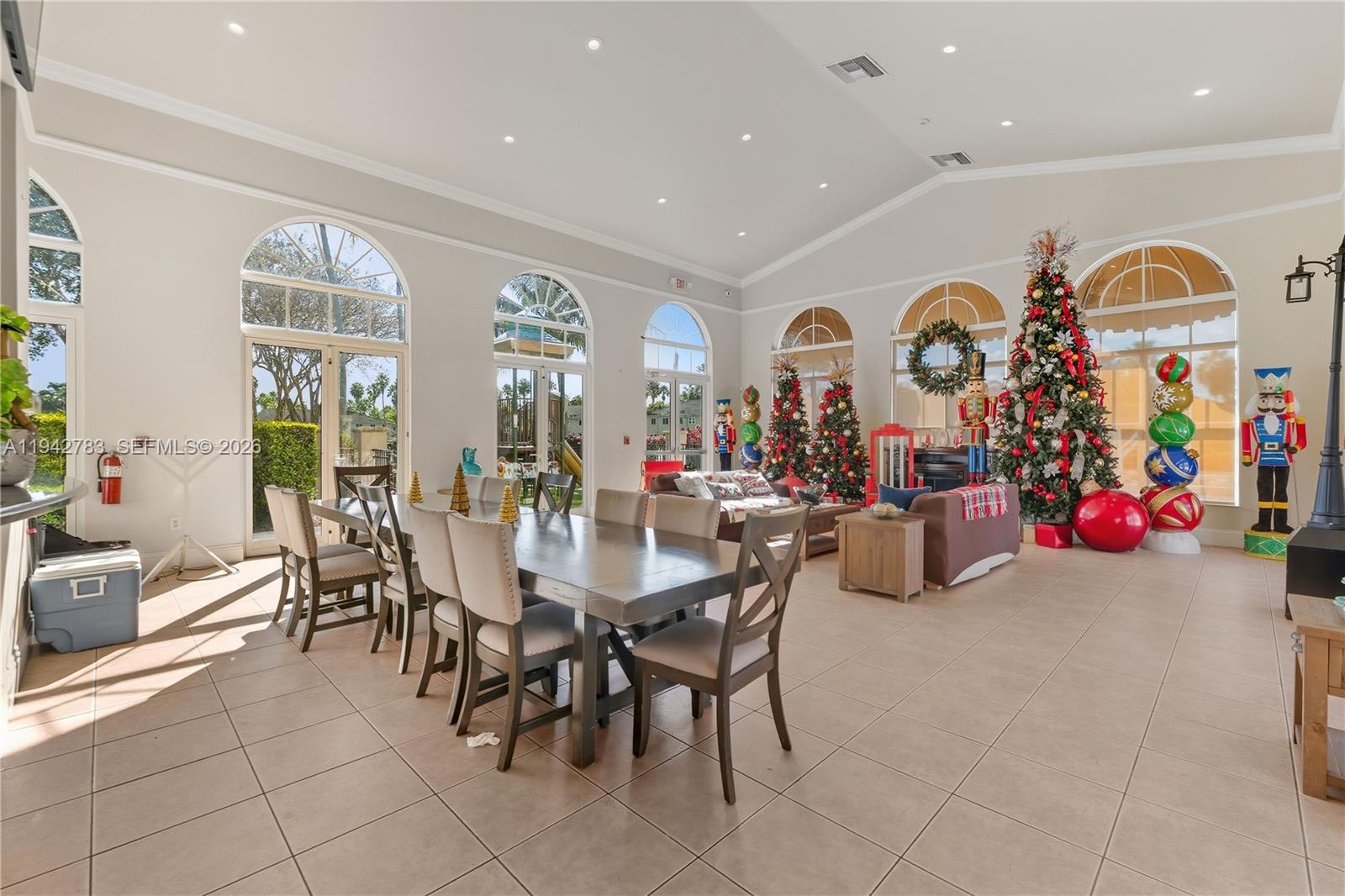 VENTURA AT MALIBU BAY - Residential