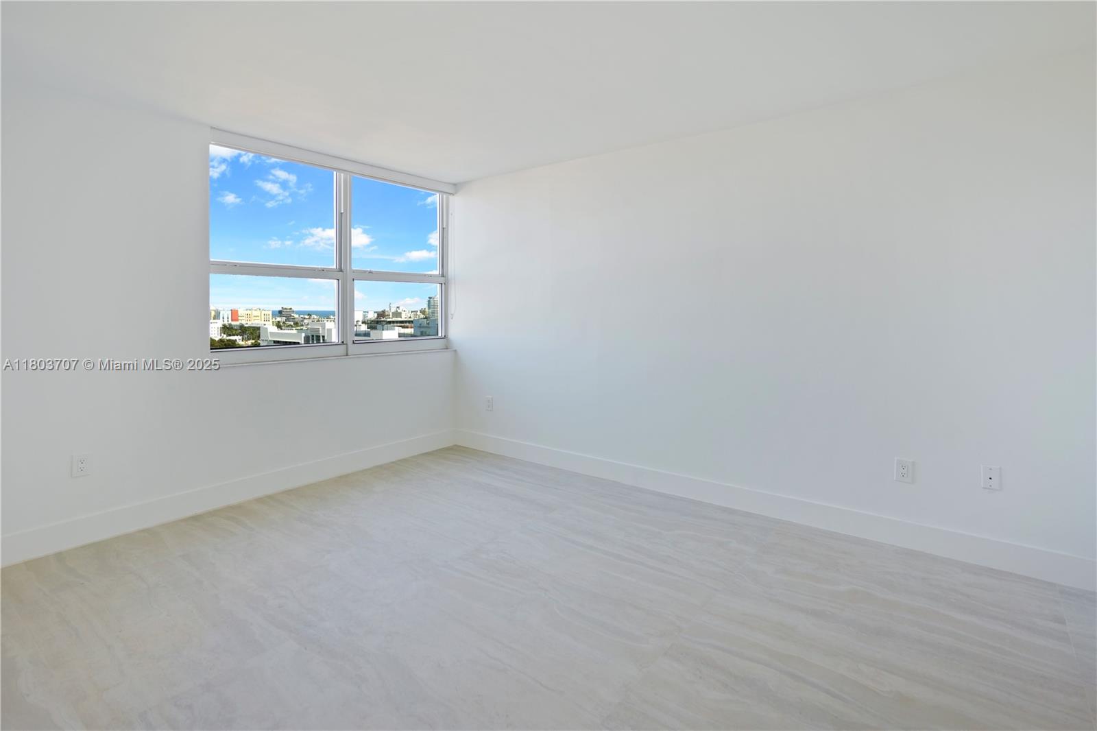 THE FLORIDIAN CONDO - Residential