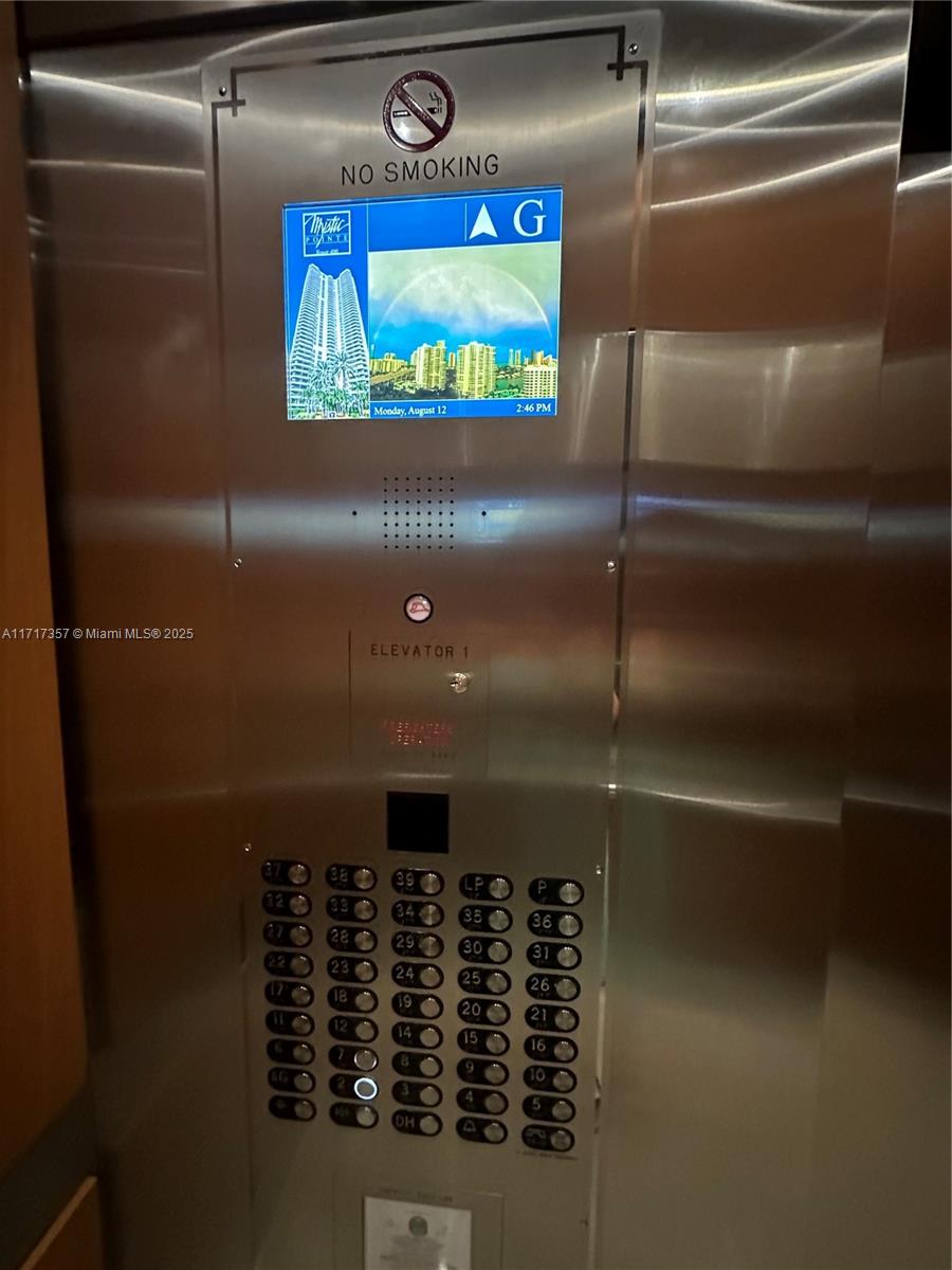 MYSTIC POINTE TOWER 400 C - Residential
