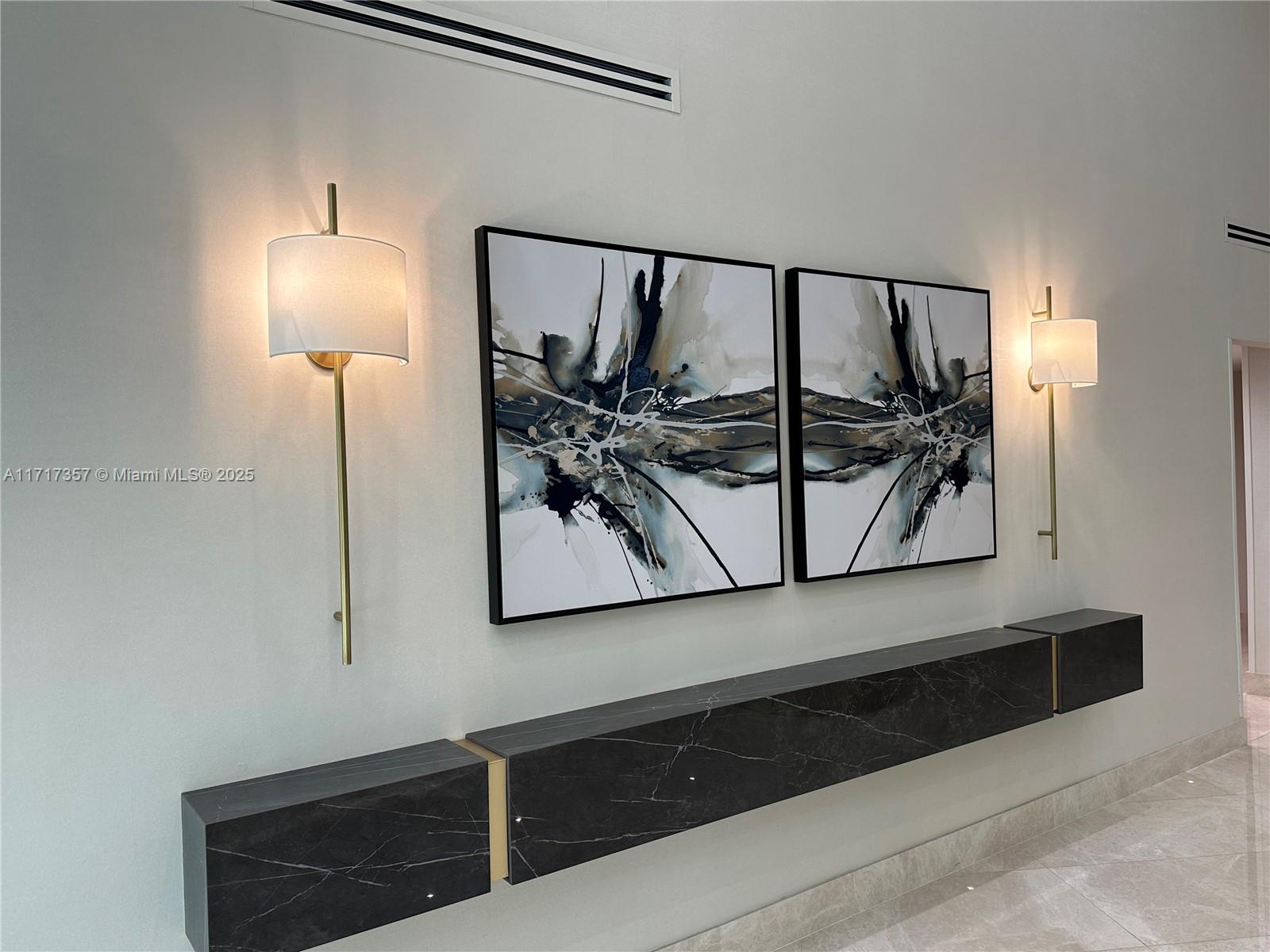 MYSTIC POINTE TOWER 400 C - Residential