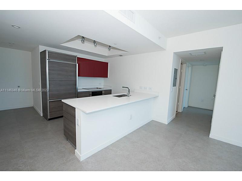 1100 MILLECENTO RESIDENCE - Residential