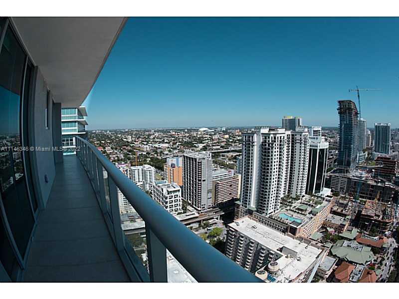 1100 MILLECENTO RESIDENCE - Residential